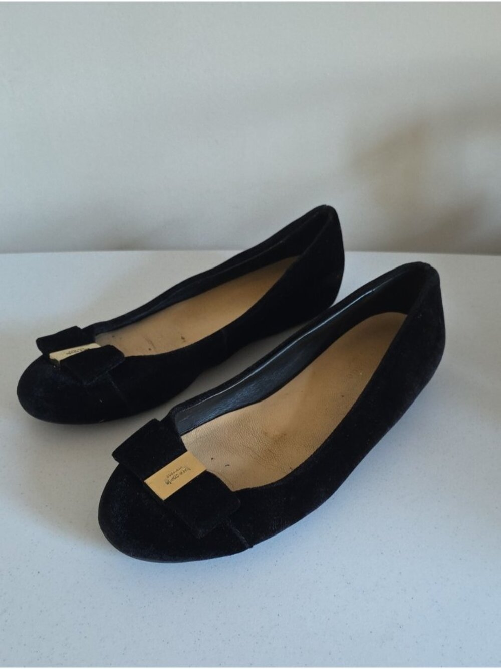 KATE SPADE | Black Velvet Flats Golden Hardware Sz 7.5